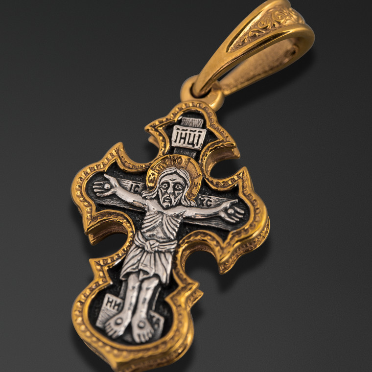 Croix de poitrine 