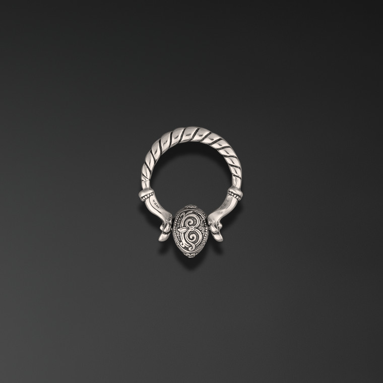 Bague-pendentif «jeu de Pâques»