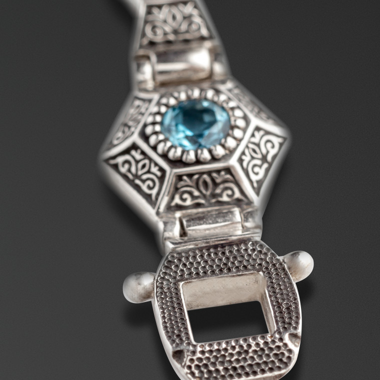 The Star Bracelet